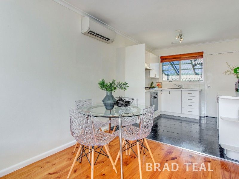 3/6-8 Clyde Court, Oak Park VIC 3046, Image 2