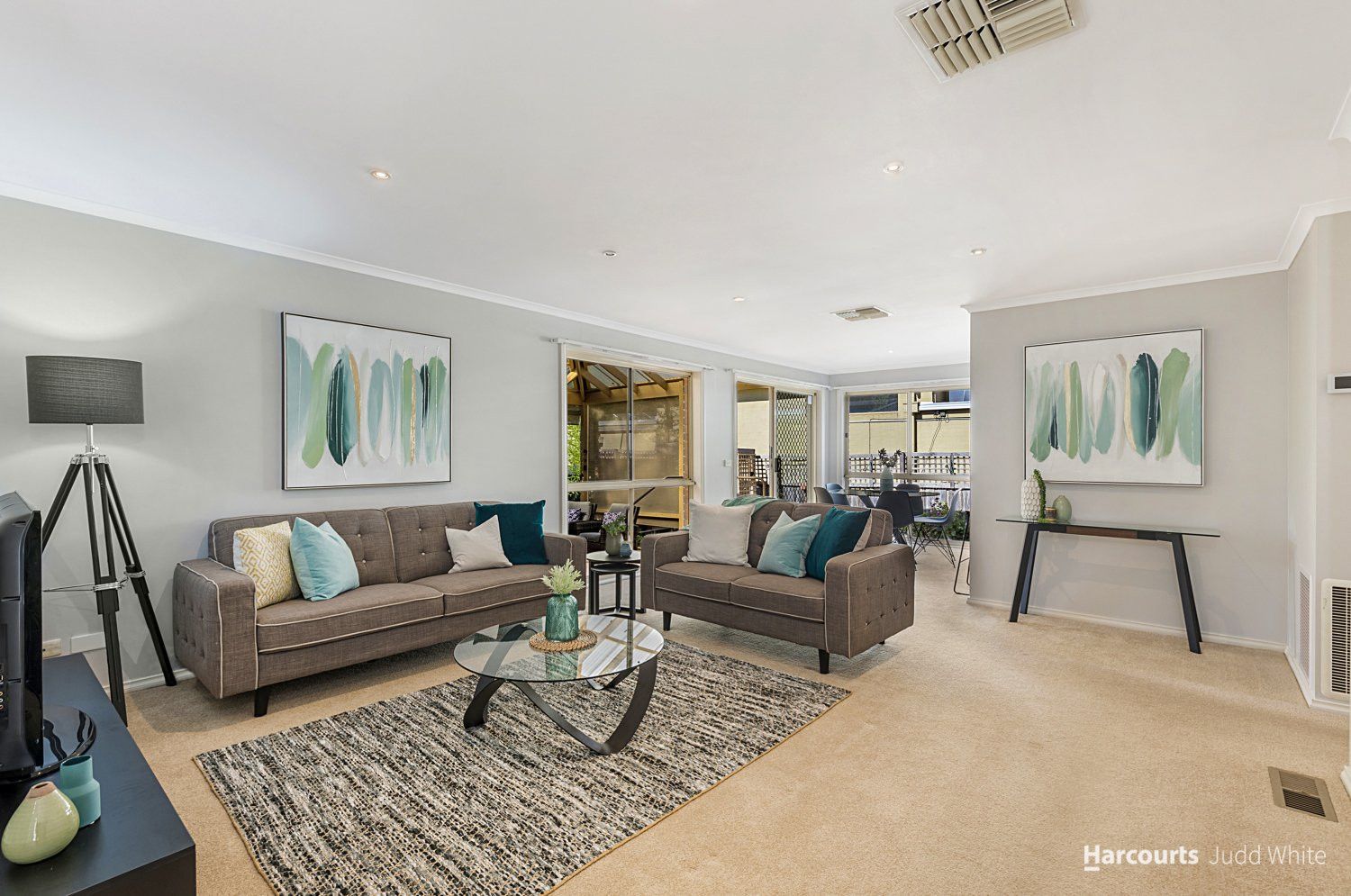 2/12 Ivanhoe Street, Glen Waverley VIC 3150, Image 0