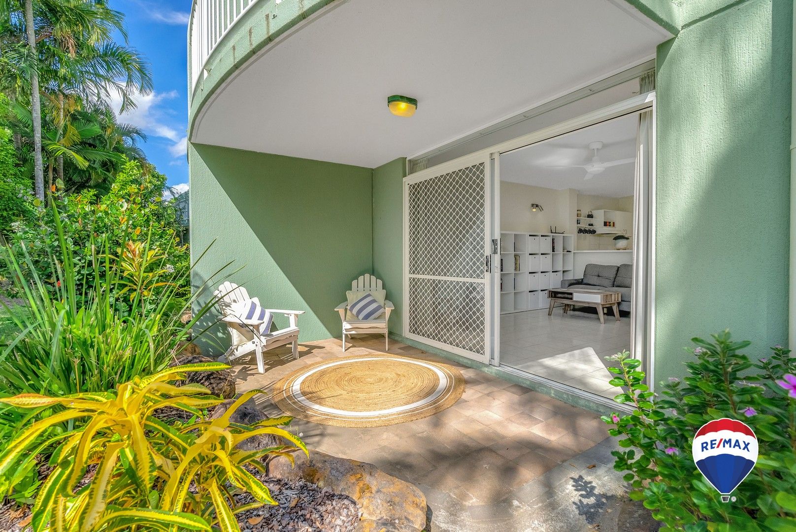 28/1-19 Poinciana Street, Holloways Beach QLD 4878, Image 0