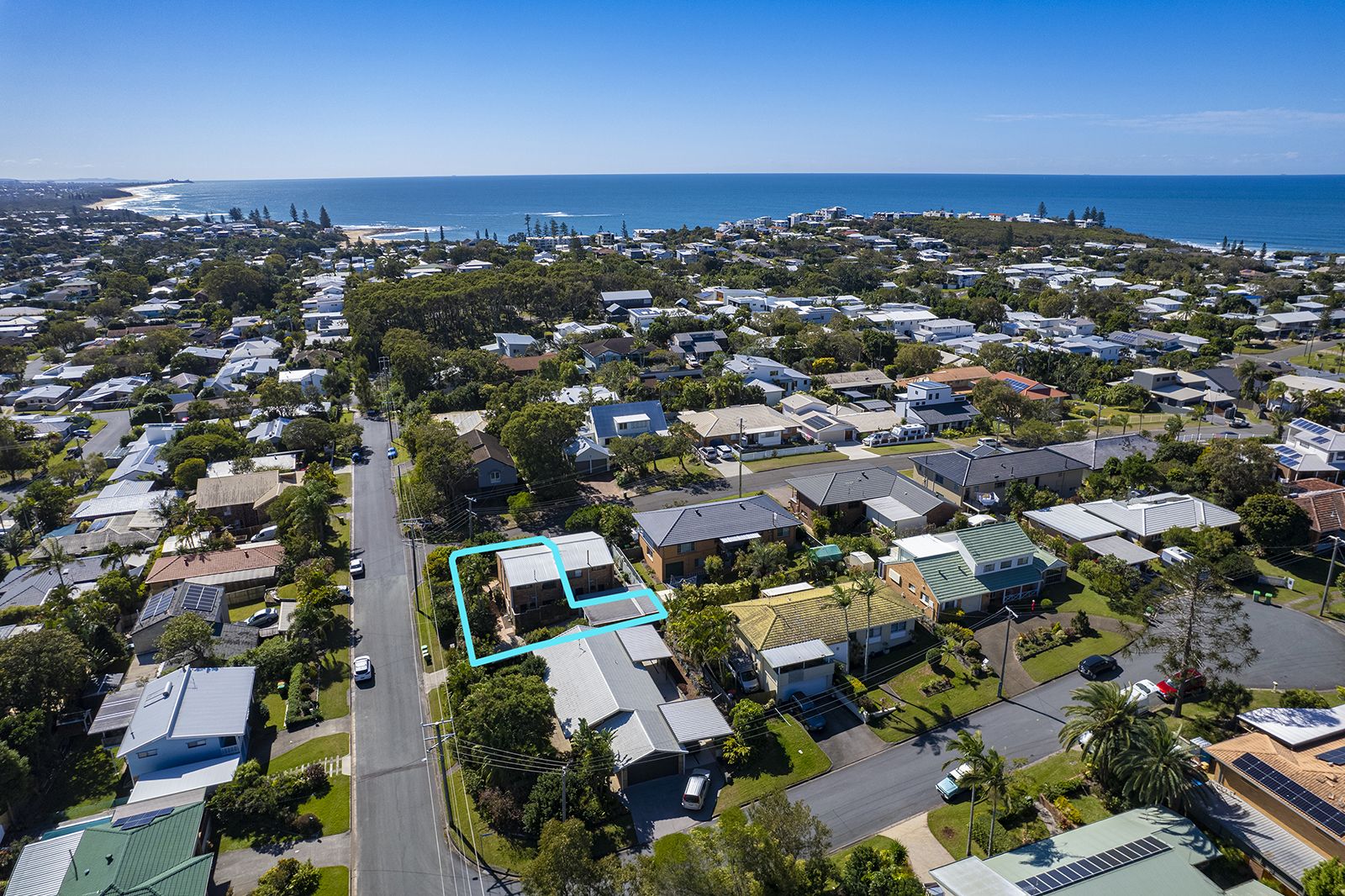 2 bedrooms Duplex in 2/17 Turner Drive MOFFAT BEACH QLD, 4551