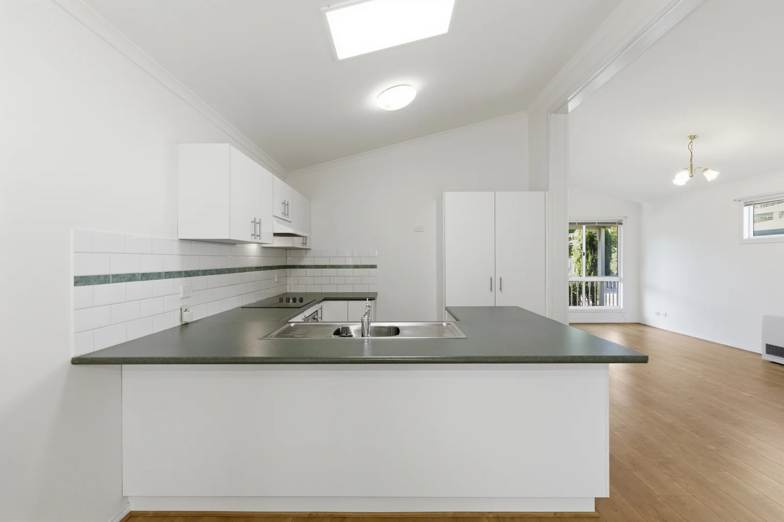 Additional image 2 of 12/16-24 Box Forest Road, Glenroy VIC 3046