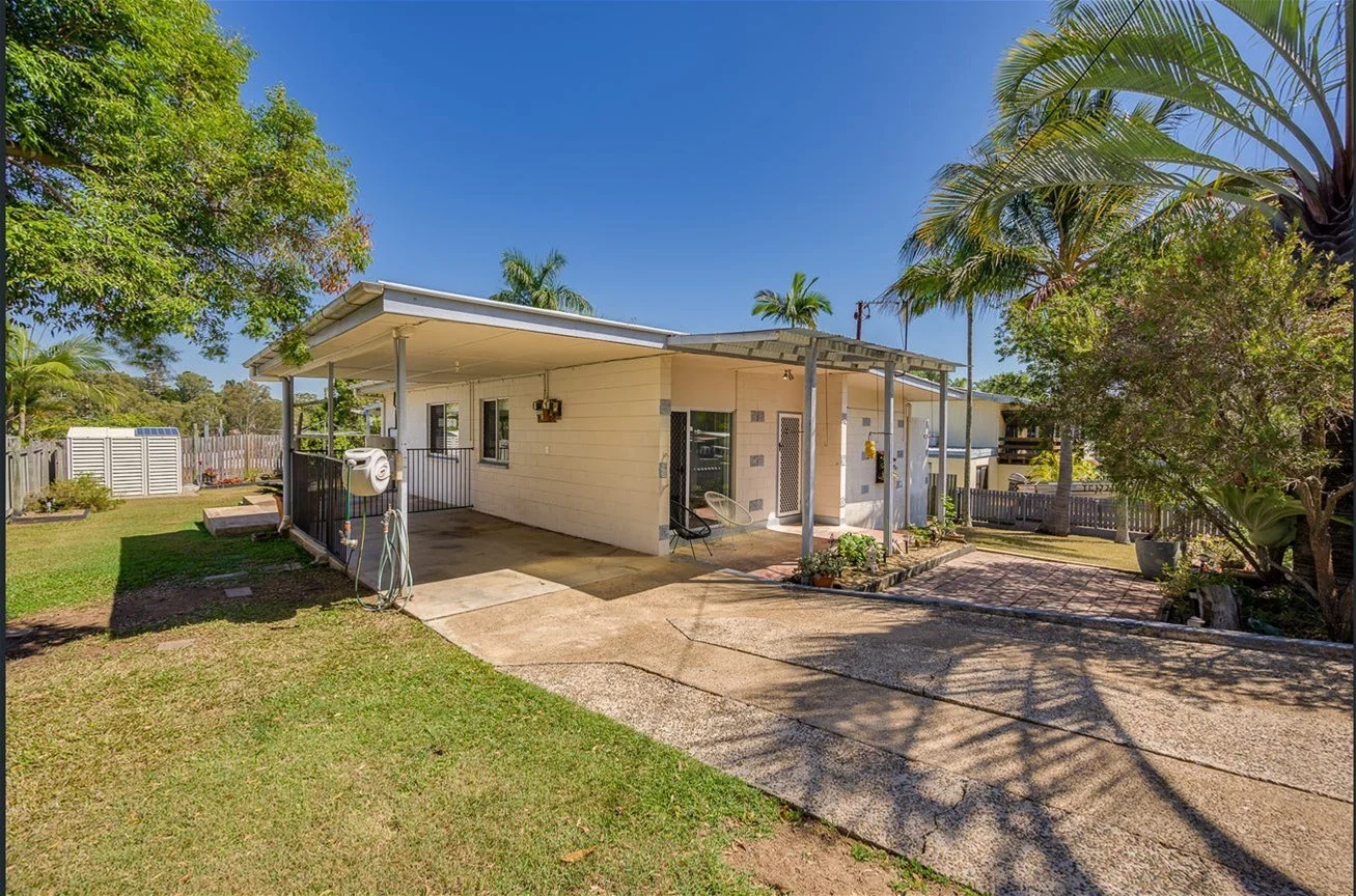 15 Pine Avenue, West Gladstone QLD 4680