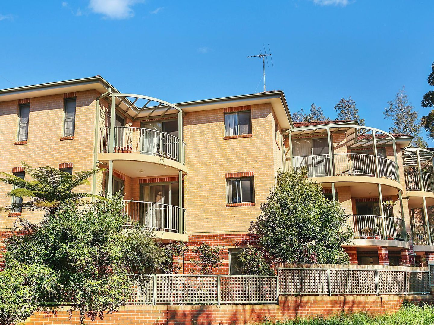 1/19 Water Street, Hornsby NSW 2077