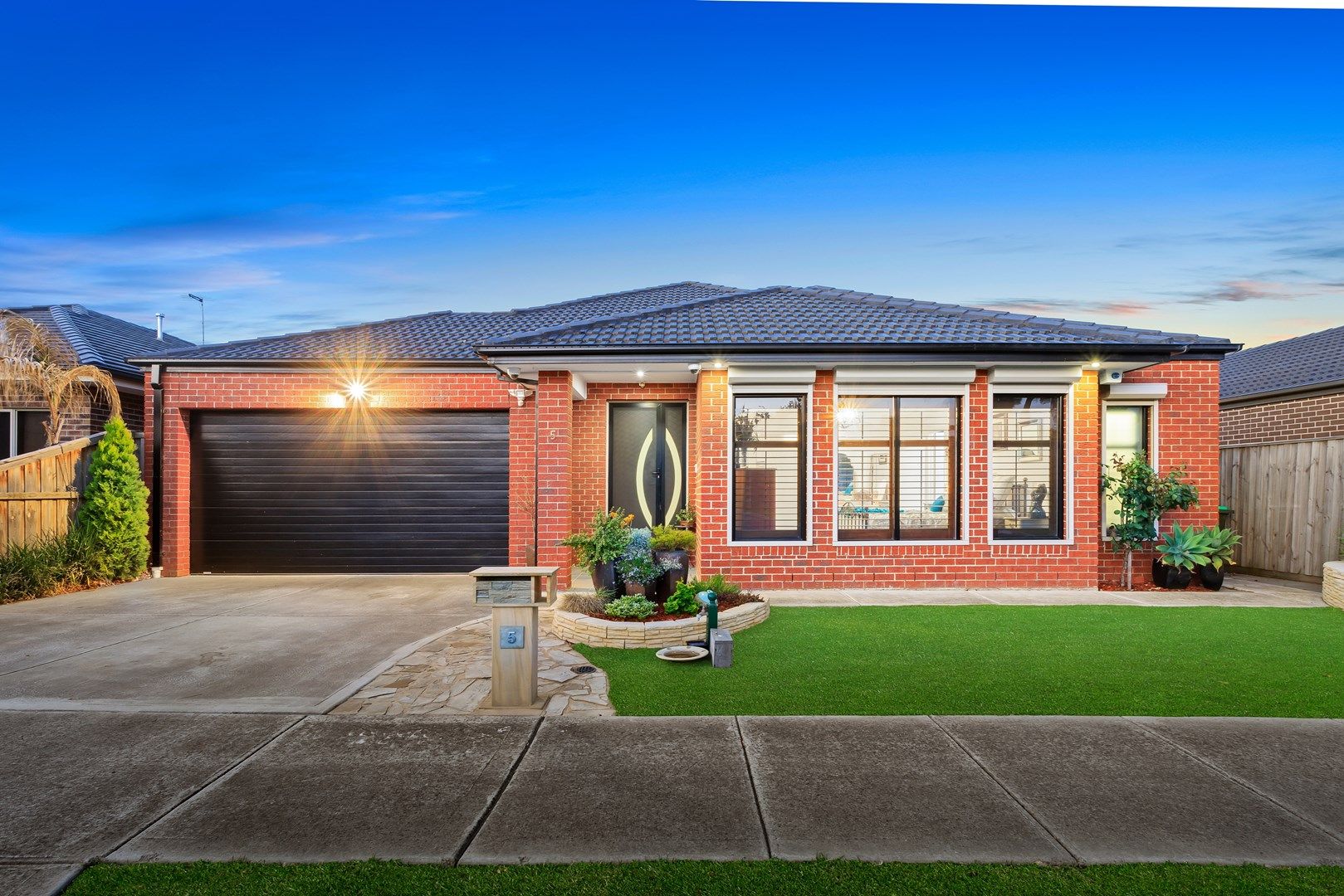 5 Apricot Avenue, Mernda VIC 3754, Image 0