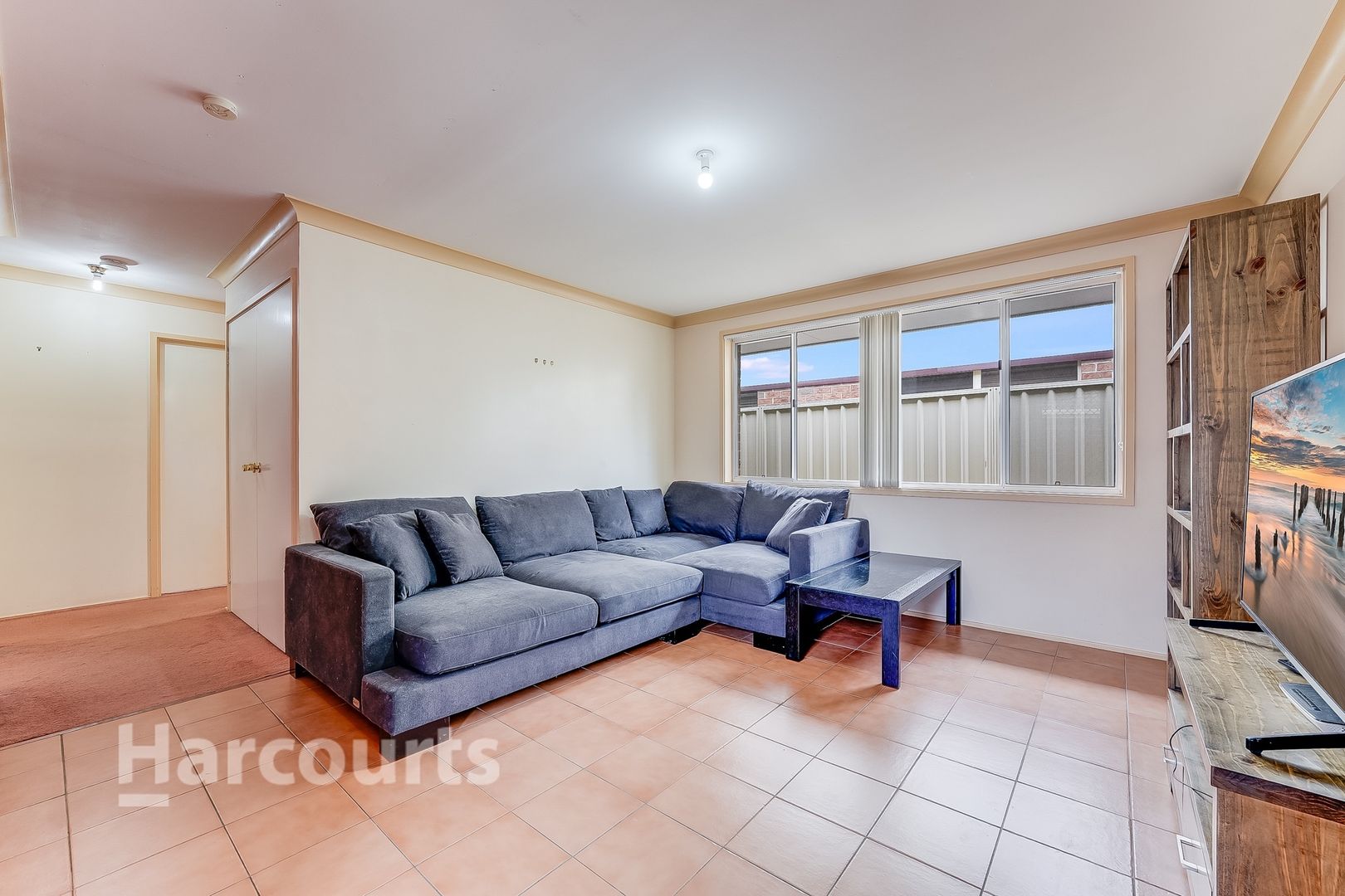 16 Moncrieff Close, St Helens Park NSW 2560, Image 2