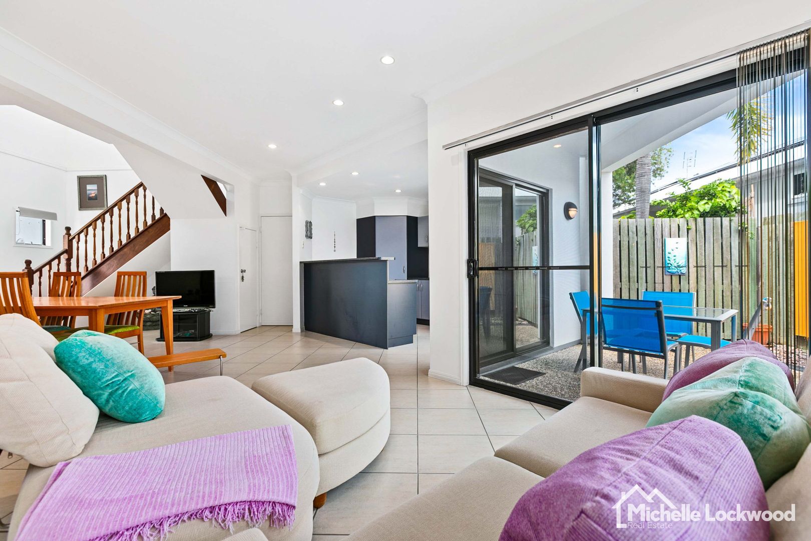 2/179 Torquay Road, Scarness QLD 4655, Image 1