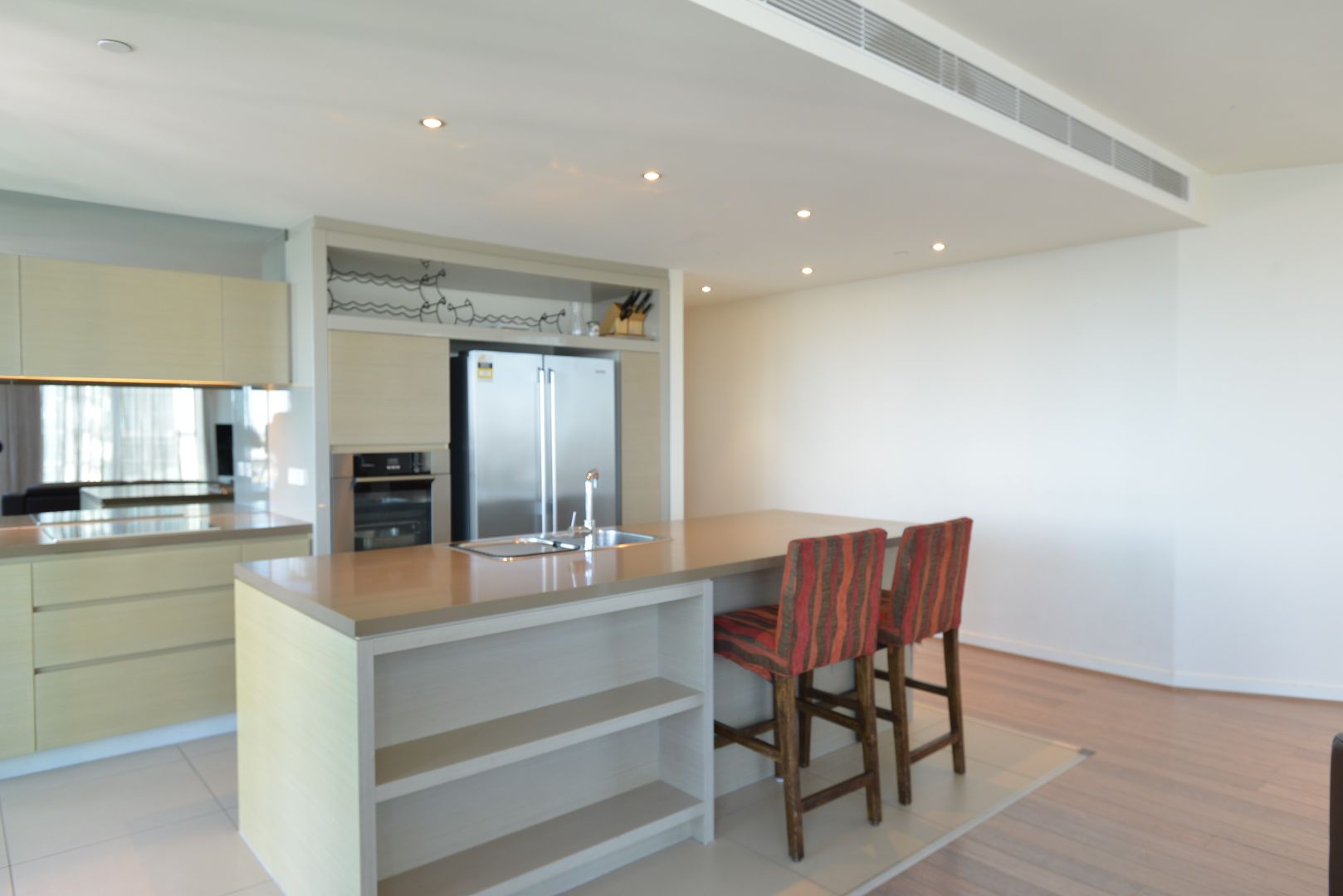 192/8 Waterside Place, Docklands VIC 3008, Image 1