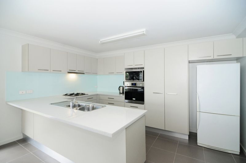 18 Berrellan Street, Greenwell Point NSW 2540, Image 2