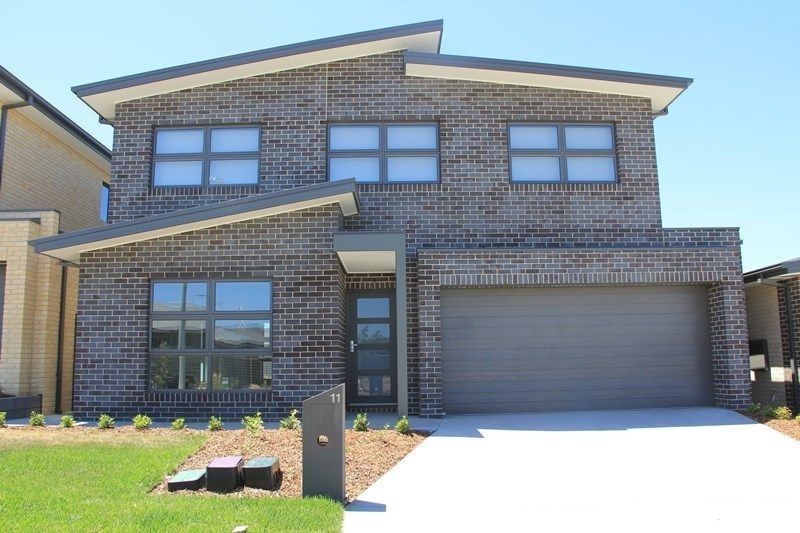 5 bedrooms House in 11 Sparrow Street GOOGONG NSW, 2620