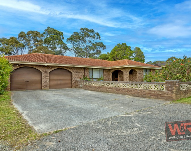 9 Regent Street, Gledhow WA 6330