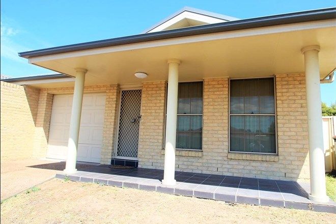 Picture of 2//4 The Grove, SINGLETON NSW 2330