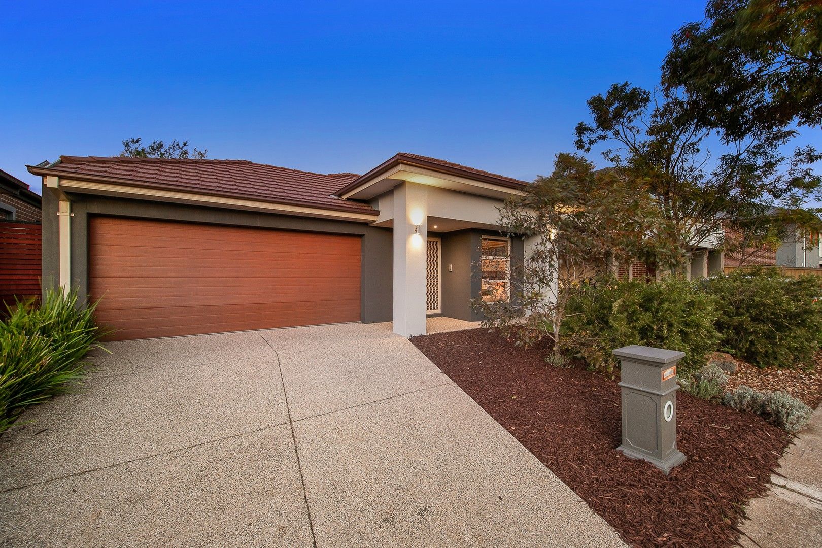 4 bedrooms House in 15 Cumulus Street WILLIAMS LANDING VIC, 3027