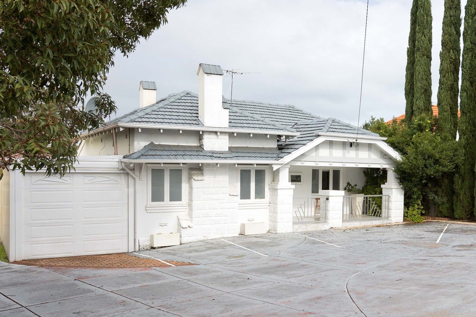 3 bedrooms House in 319A Canning Highway PALMYRA WA, 6157