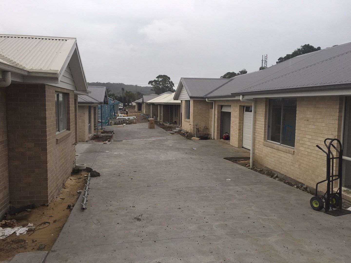 Mount Hutton NSW 2290 3 beds villa for Sale, From 460,000 470,000