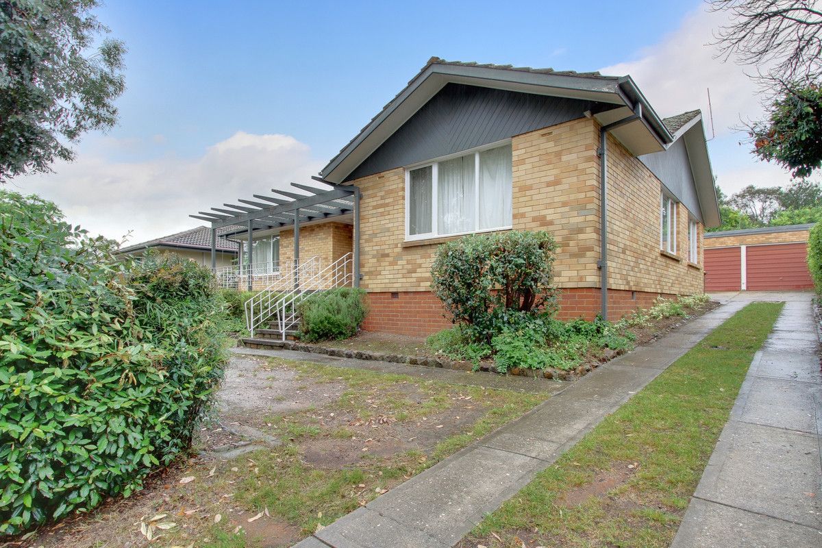 17 Gellibrand Street, Campbell ACT 2612, Image 2