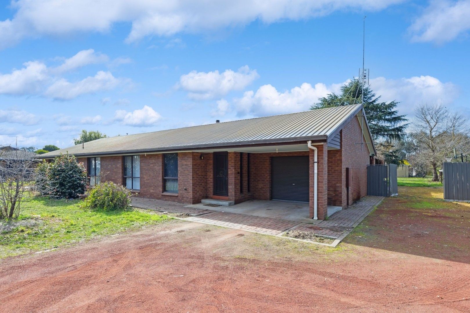 3 bedrooms House in 803 Strathfieldsaye Road STRATHFIELDSAYE VIC, 3551