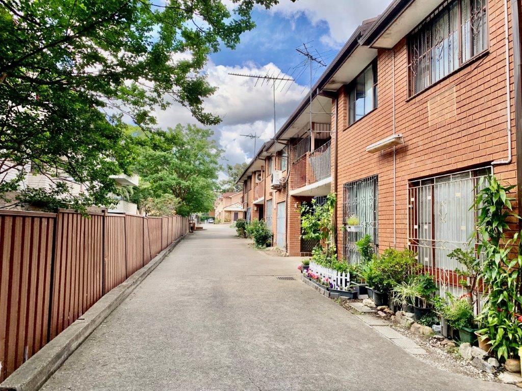 8/83 Hughes Street, Cabramatta NSW 2166 Townhouse For Rent 470