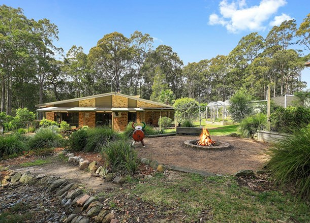 3 Stapleton Street, Falls Creek NSW 2540