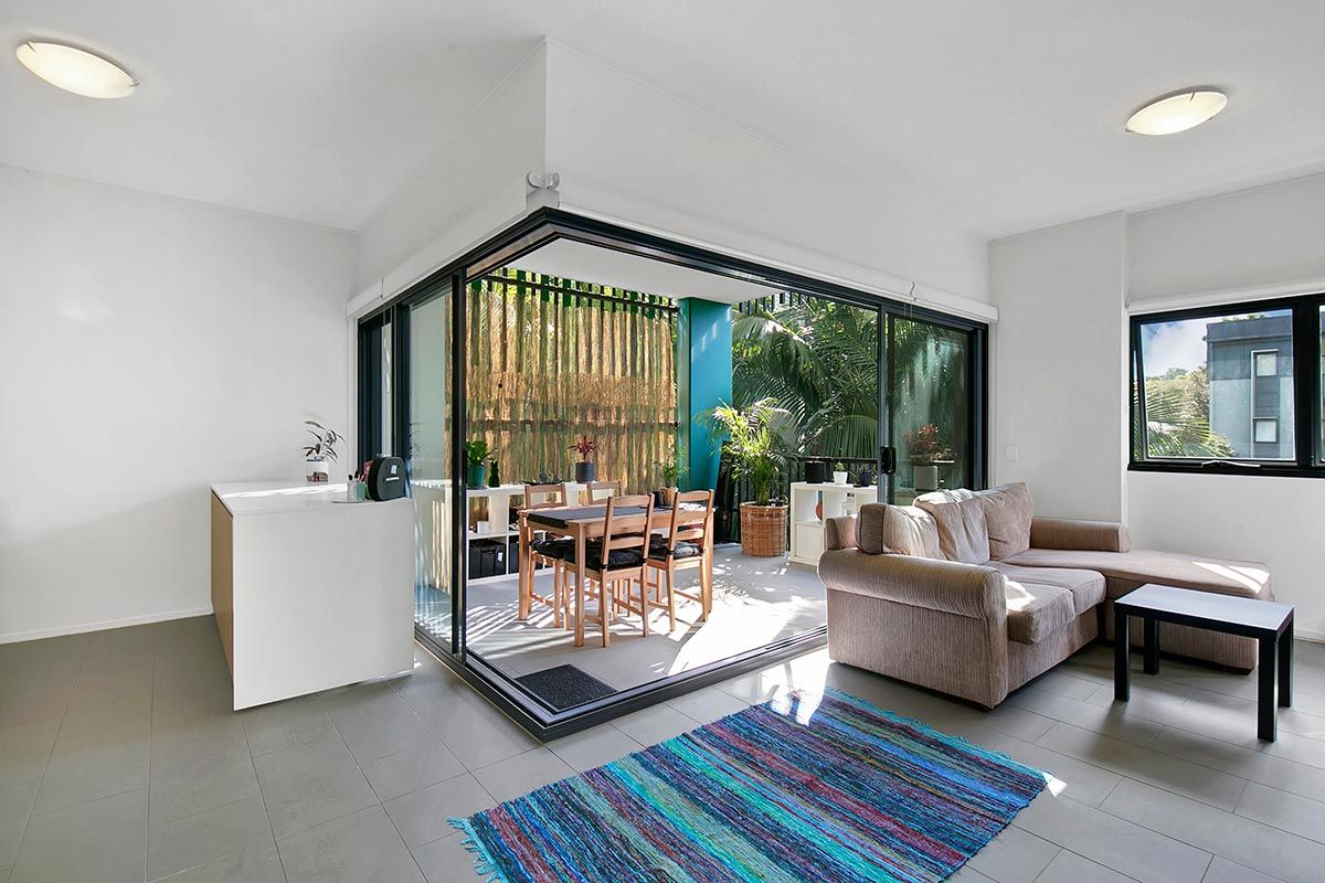 Property Report for 32/2-4 Garden Terrace, Newmarket QLD 4051