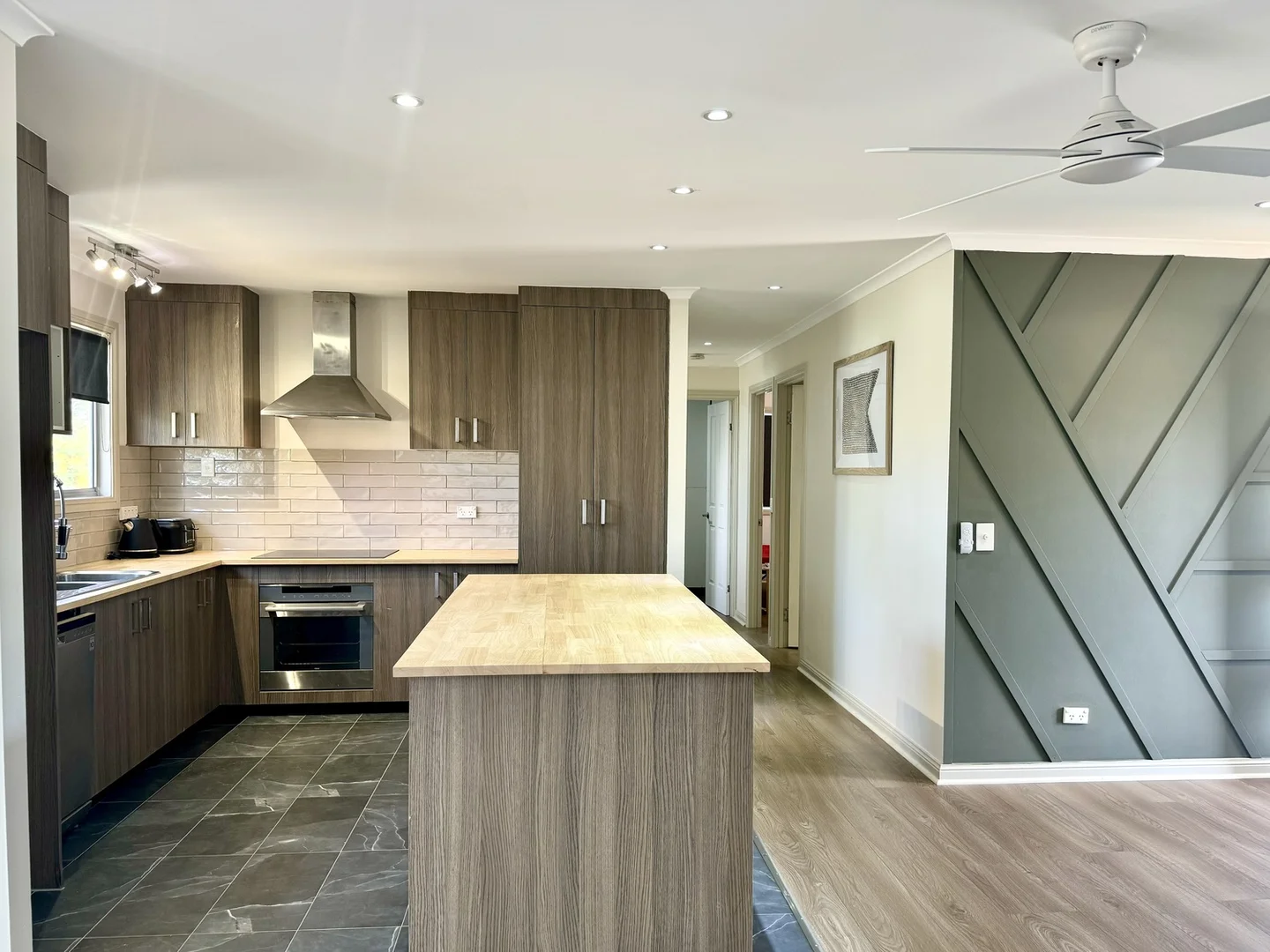 Additional image 7 of 23 MACKAY Street, Moranbah QLD 4744