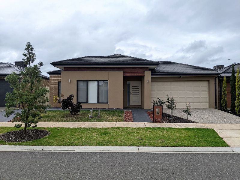 4 bedrooms House in 7 Dewberry St WYNDHAM VALE VIC, 3024
