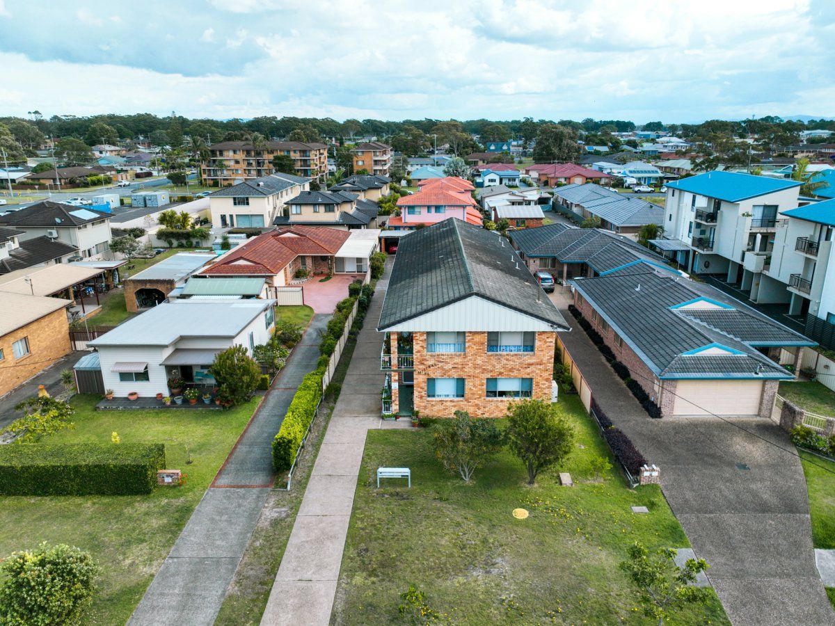 1/56 Wharf Street, Tuncurry NSW 2428, Image 2