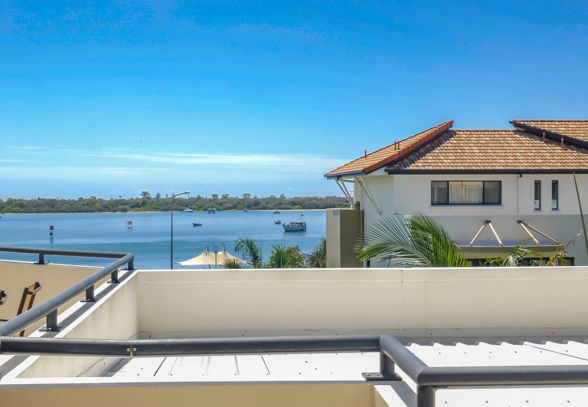 307/392 Marine Parade, Labrador QLD 4215, Image 0