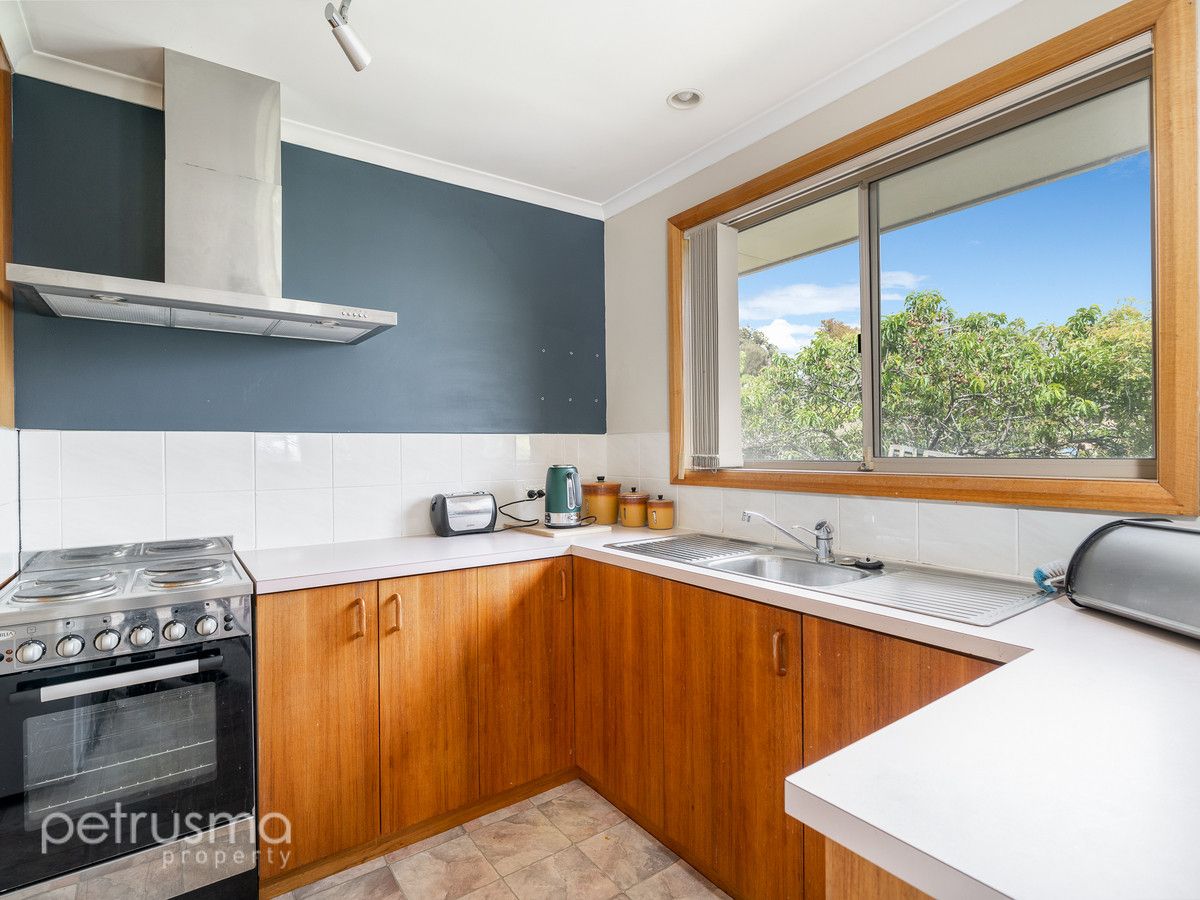 2/22 Holland Court, Howrah TAS 7018, Image 1