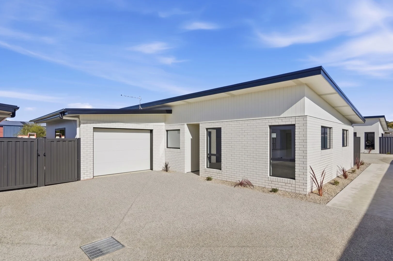 2/8 Imogen Court, Legana TAS 7277