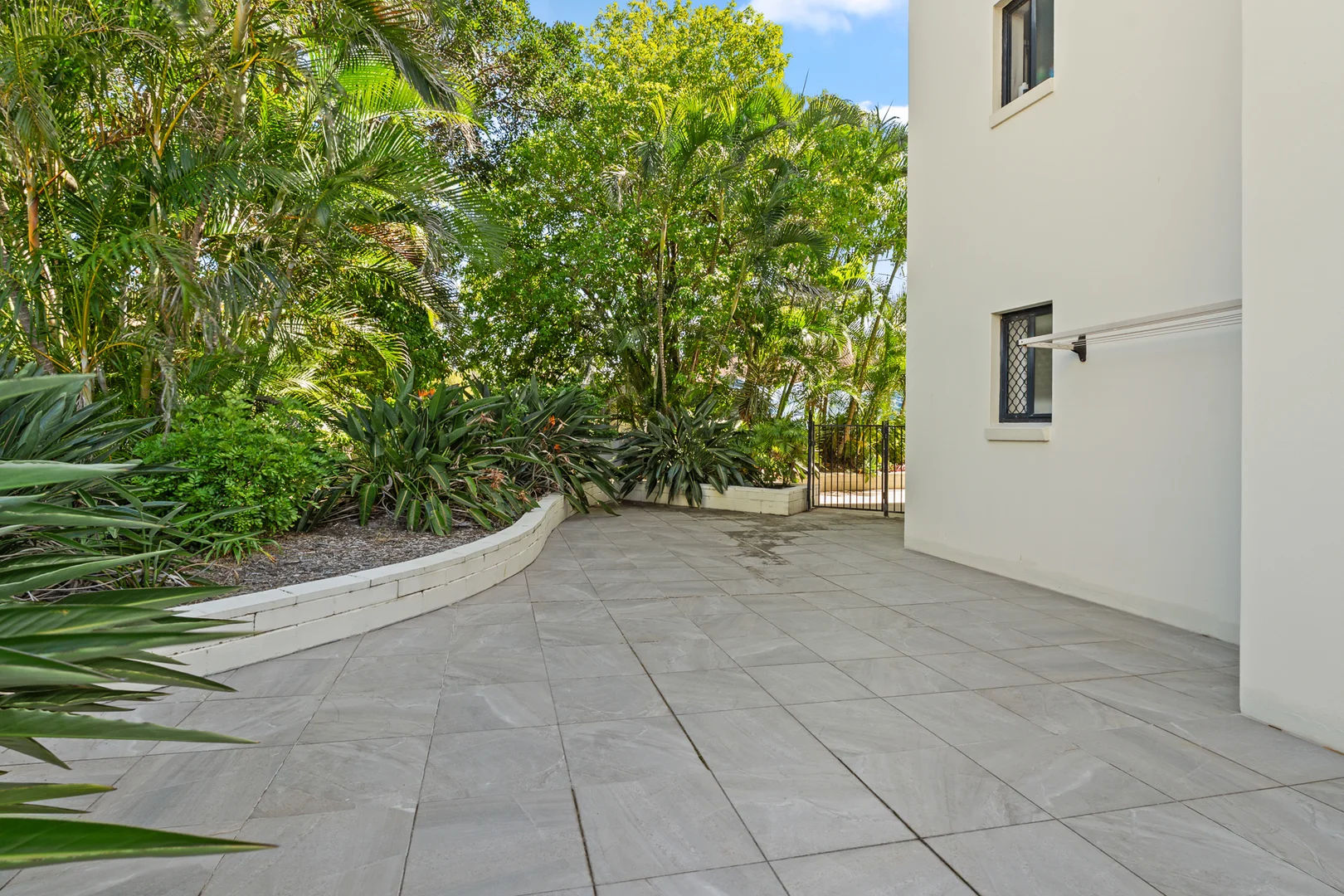 Additional image 9 of 5/452 Marine Parade, Biggera Waters QLD 4216