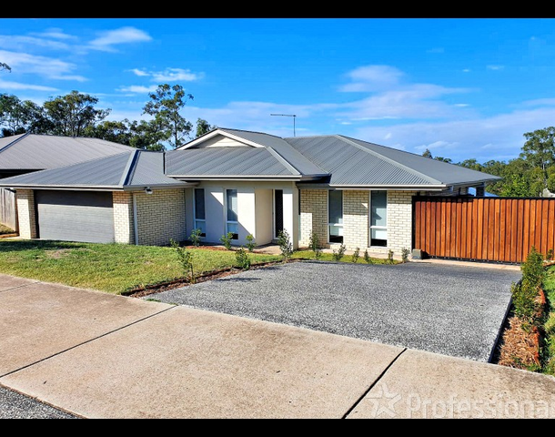 44 Lilley Terrace, Chuwar QLD 4306