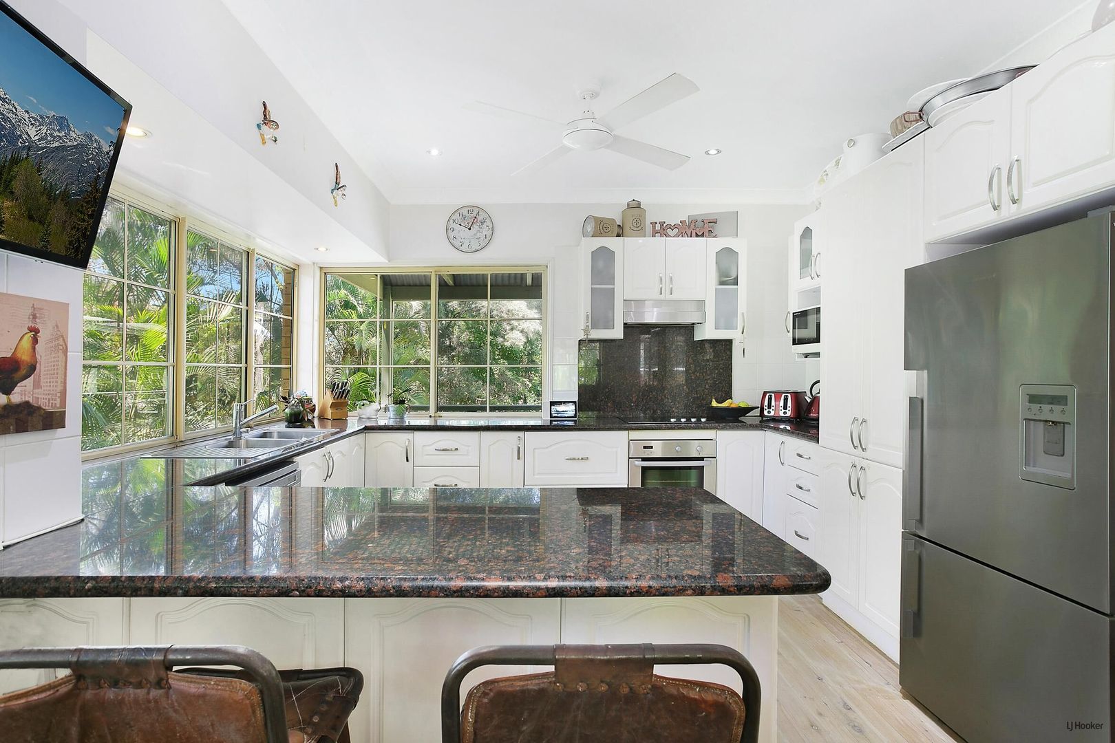 8 Raleigh Terrace, Currumbin Waters QLD 4223, Image 2