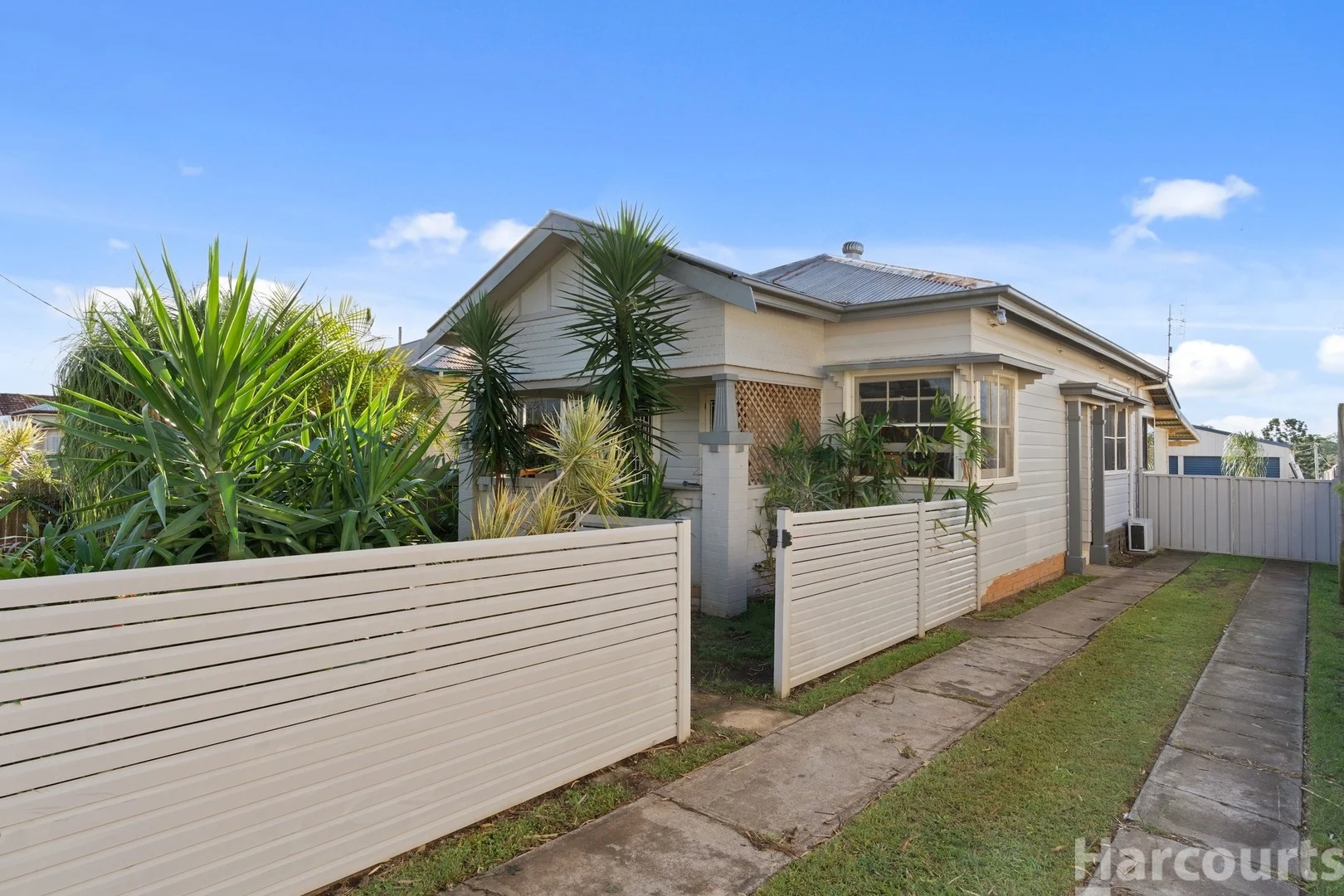 98 Broughton Street, West Kempsey NSW 2440