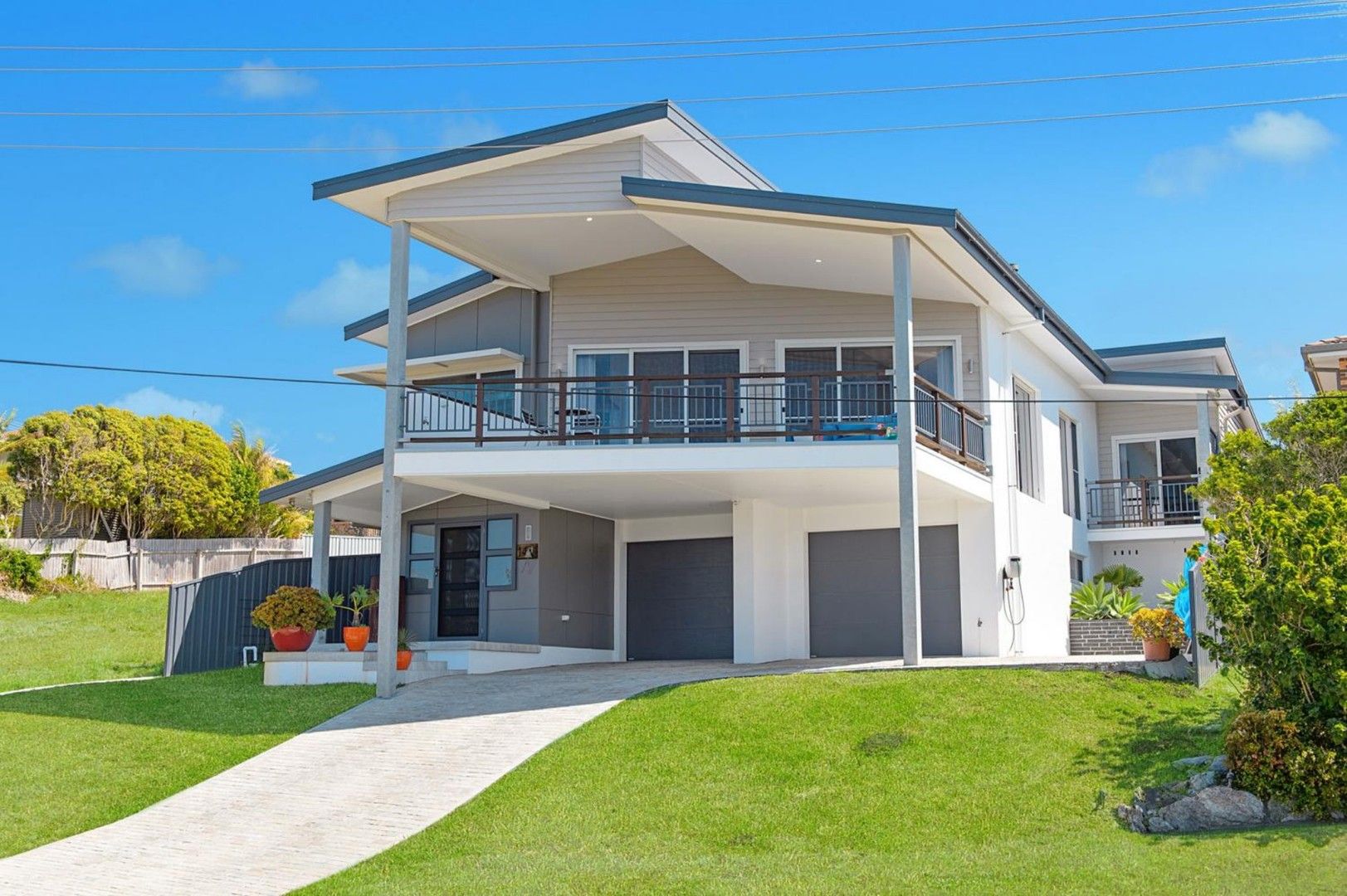 14 Honeysuckle Road, Bonny Hills NSW 2445 House For Rent Domain