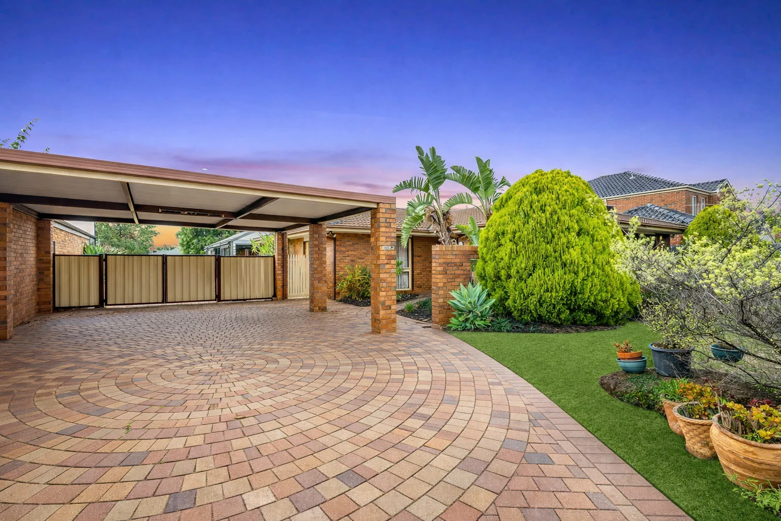 12 Lydhurst Court, Hoppers Crossing VIC 3029