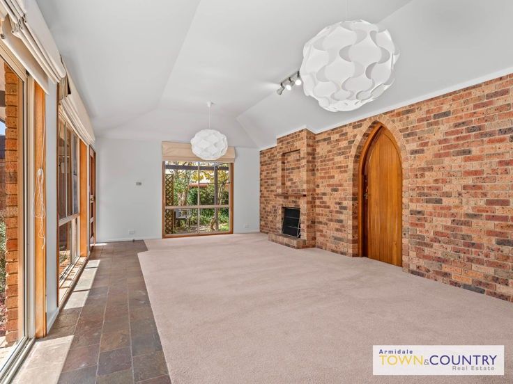 7 Napier Court, Armidale NSW 2350, Image 2