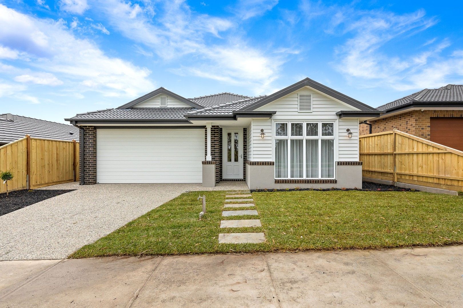 4 bedrooms House in 163 McGlone Road DROUIN VIC, 3818