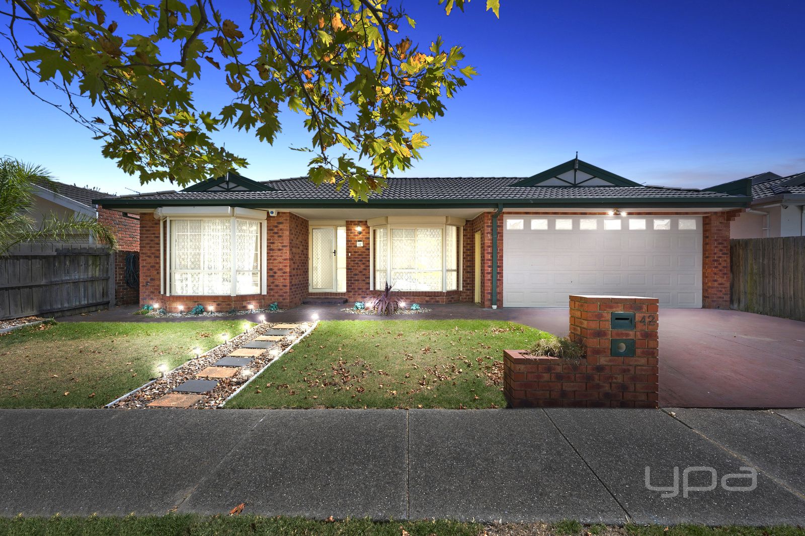 42 Panorama Drive, Hillside VIC 3037, Image 0