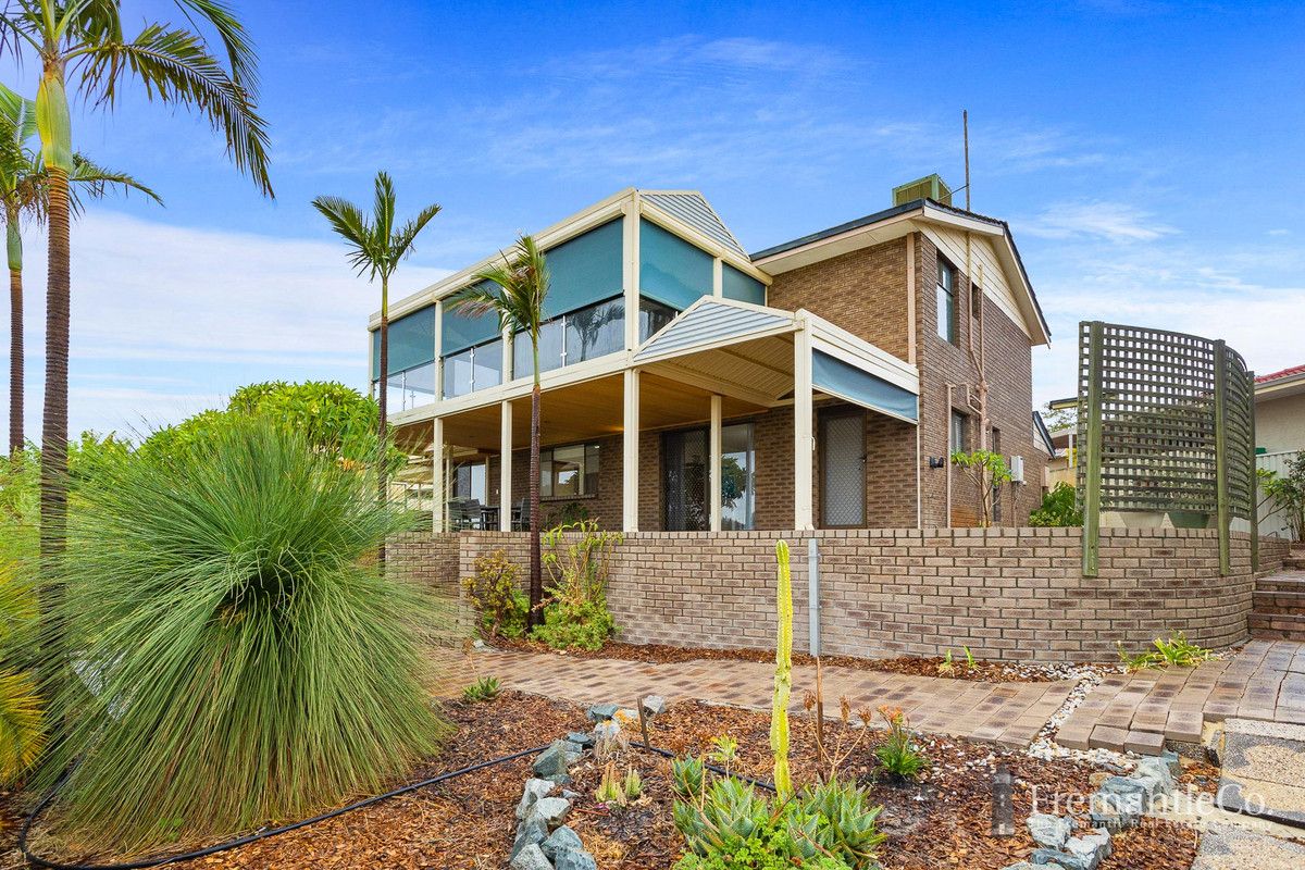 19 Waltham Court, Bateman WA 6150, Image 1