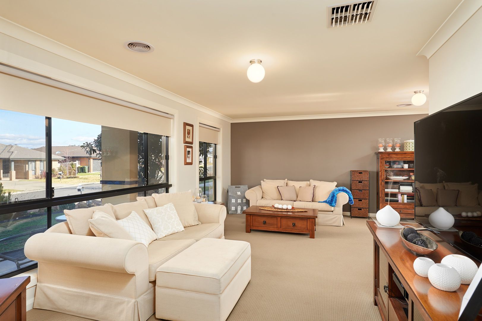 22 Mirrul Street, Glenfield Park NSW 2650, Image 1