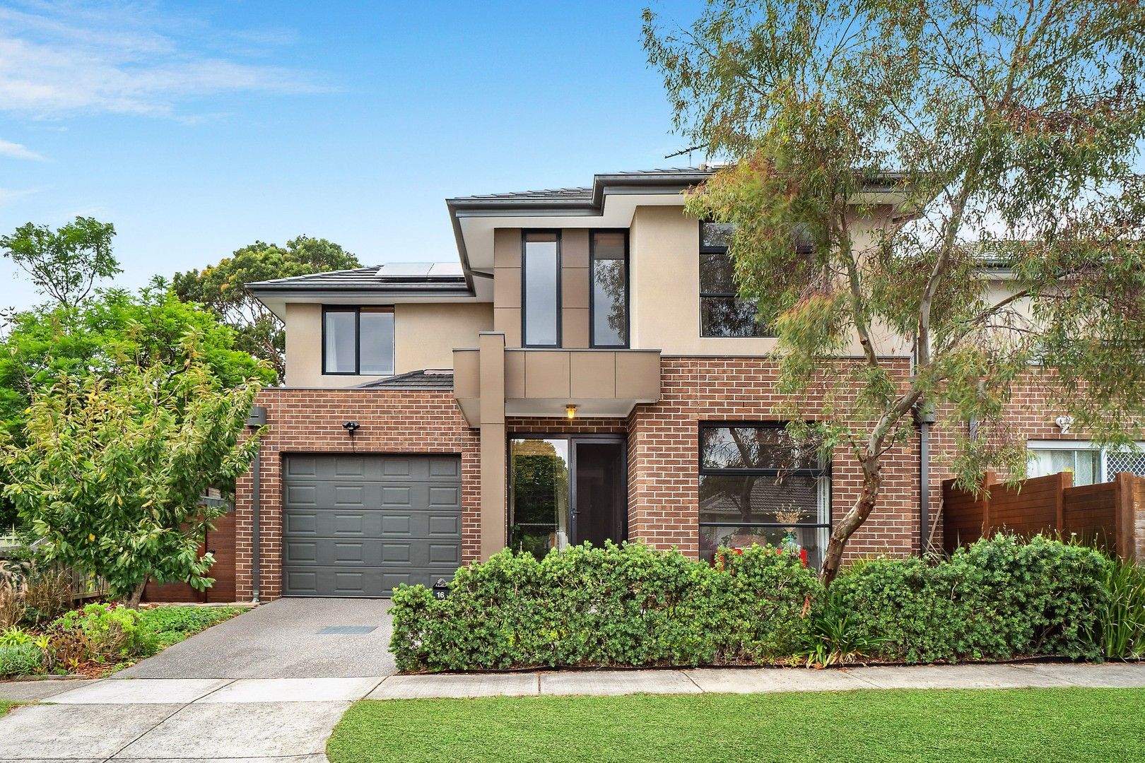 3 bedrooms Townhouse in 16 Attunga Street CHADSTONE VIC, 3148