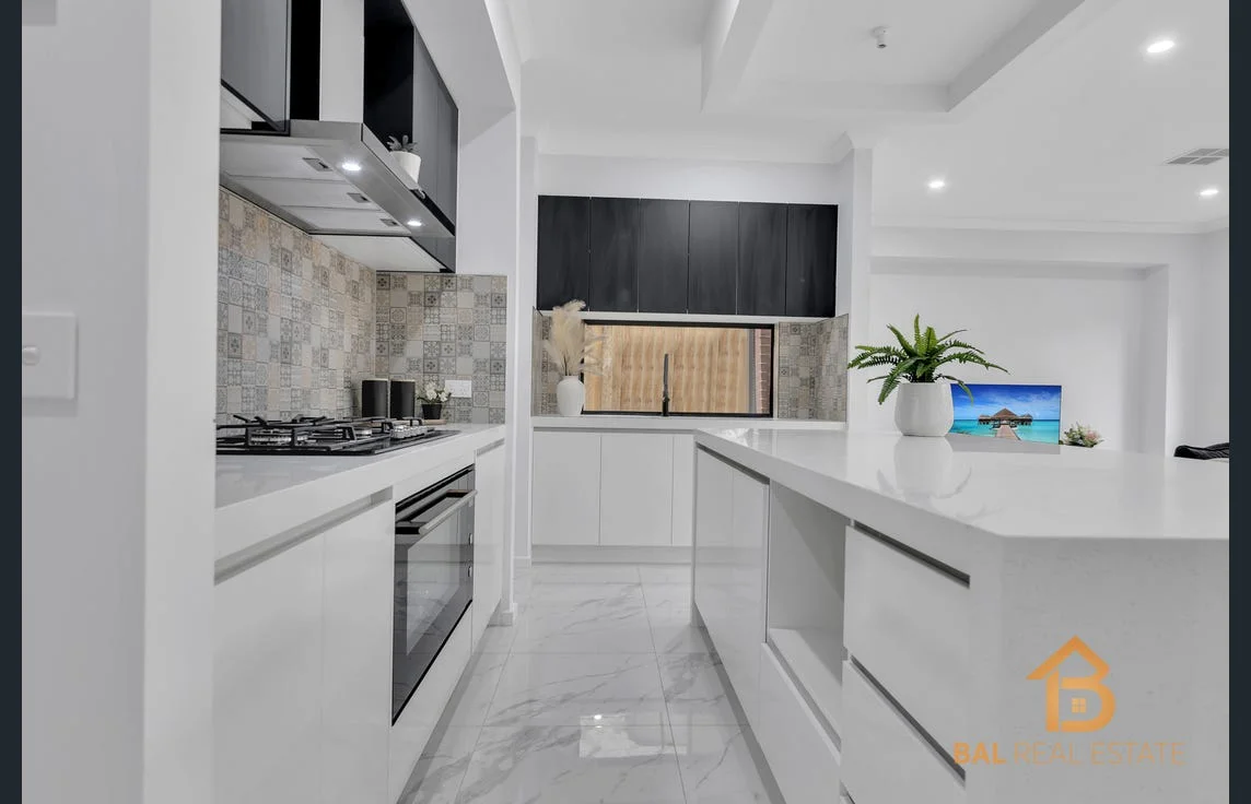 Additional image 11 of 52 Bluebottle Parade, Rockbank VIC 3335