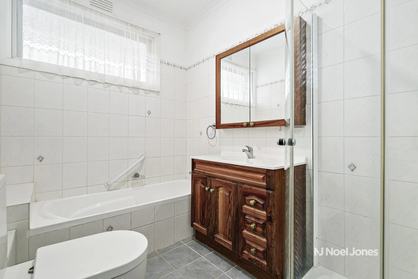 Additional image 14 of 17 Joan Crescent, Burwood East VIC 3151