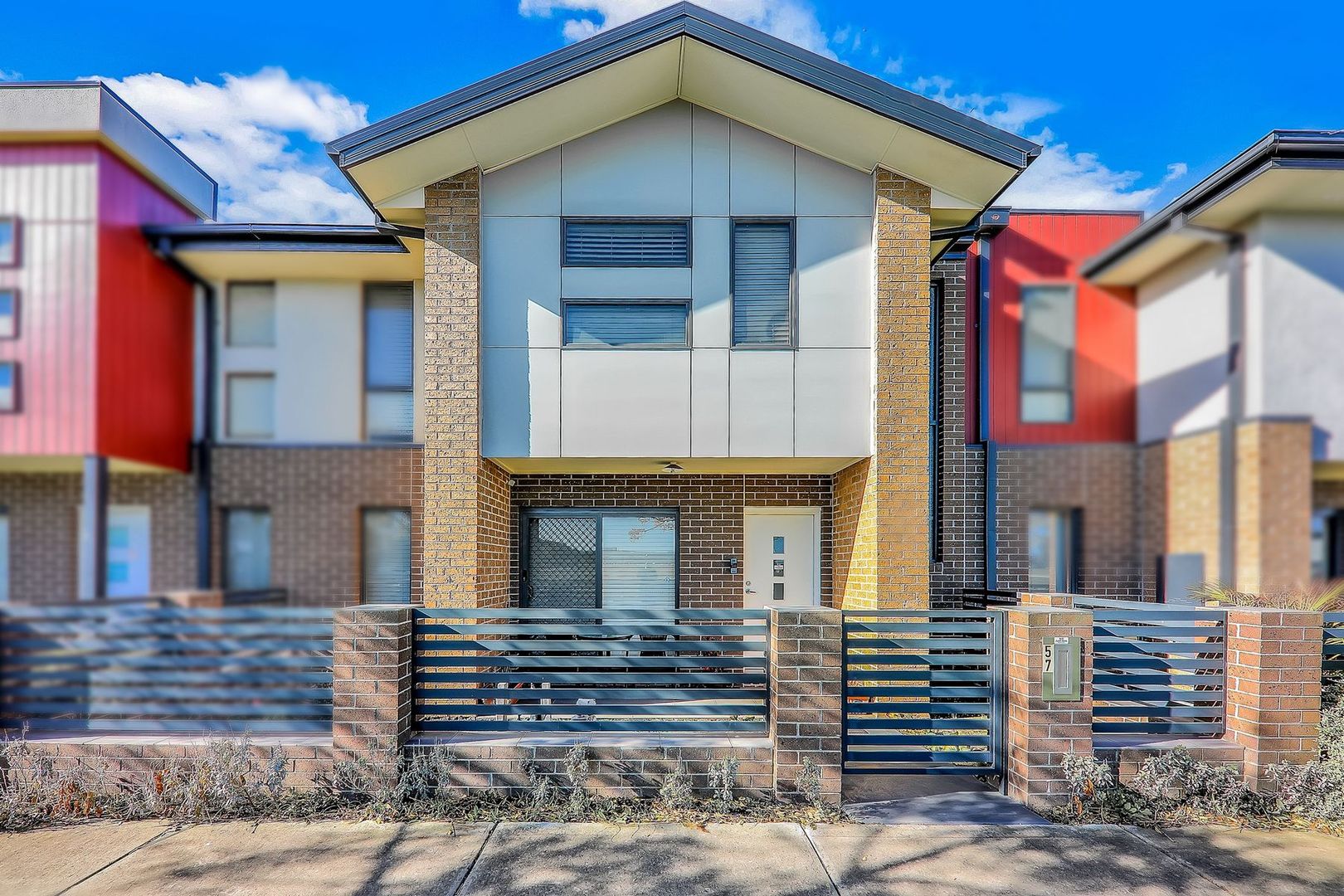 57 Clarendon Avenue, Craigieburn VIC 3064, Image 1