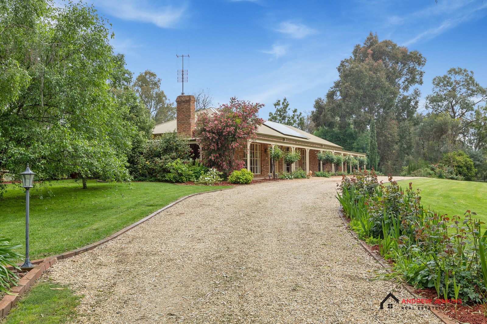 7090 Goulburn Valley Hwy, Koonoomoo VIC 3644 House for Sale