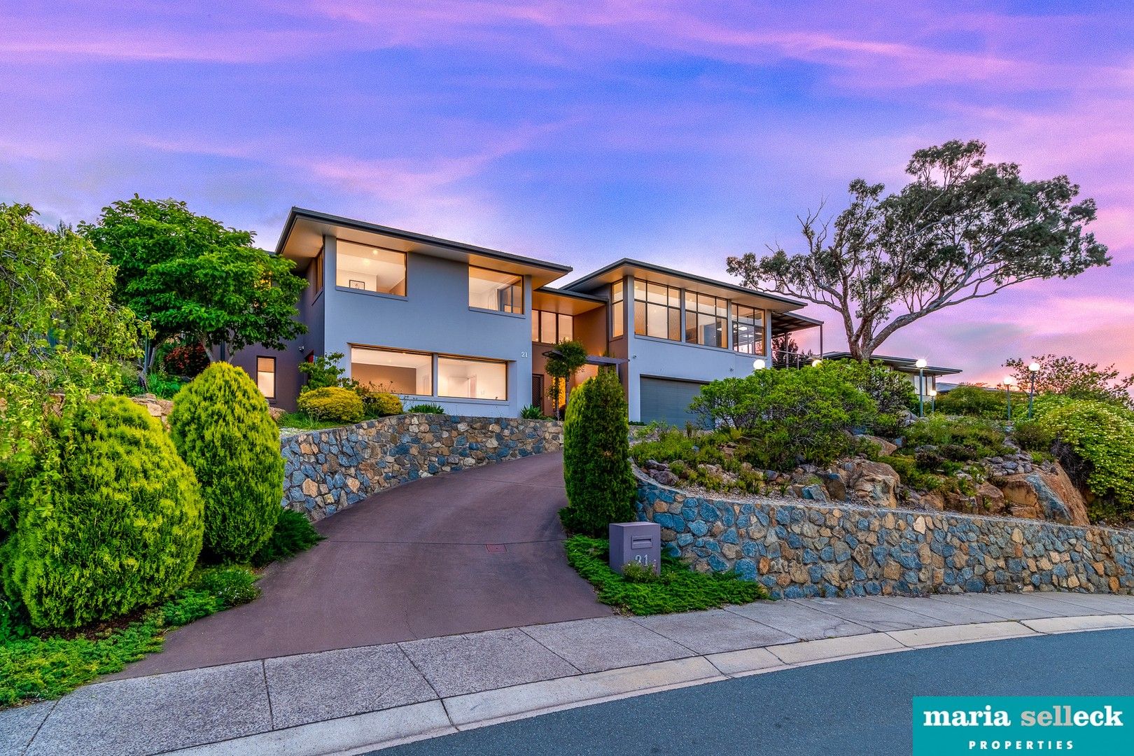 21 Sturrock Place, Gordon ACT 2906, Image 0