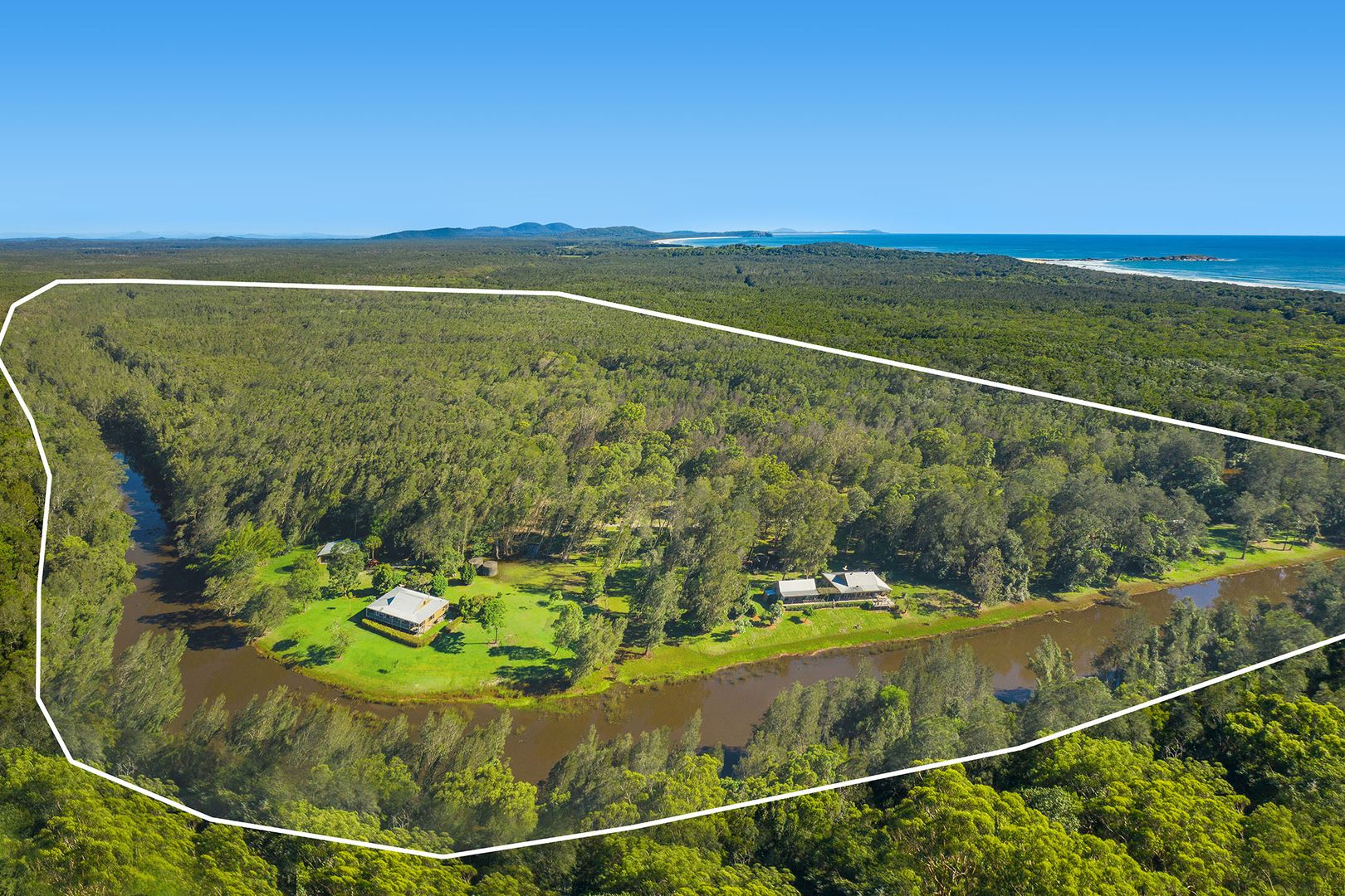 1116 Point Plomer Road, Crescent Head NSW 2440, Image 1