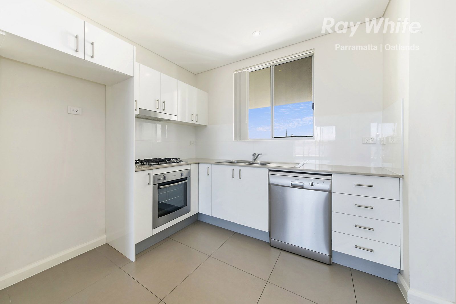 44 20 24 Sorrell Street Parramatta Nsw 2150 Apartment For Rent 450 Domain