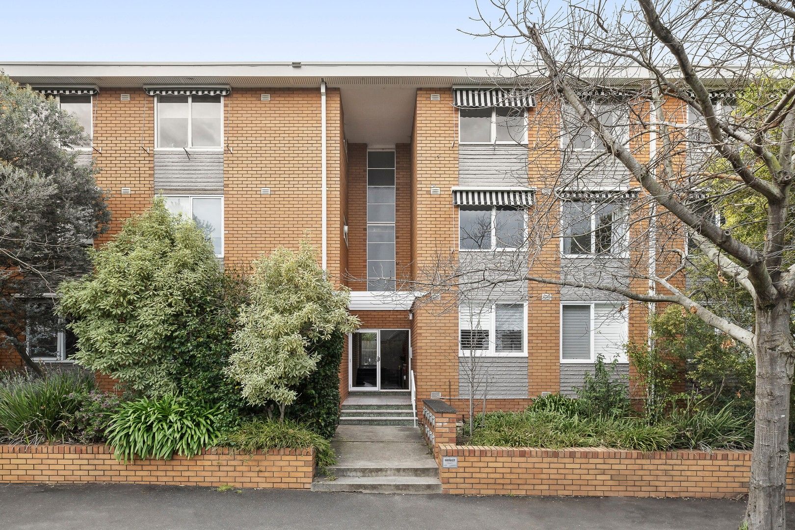 2 bedrooms Apartment / Unit / Flat in 9/844 Malvern Road ARMADALE VIC, 3143
