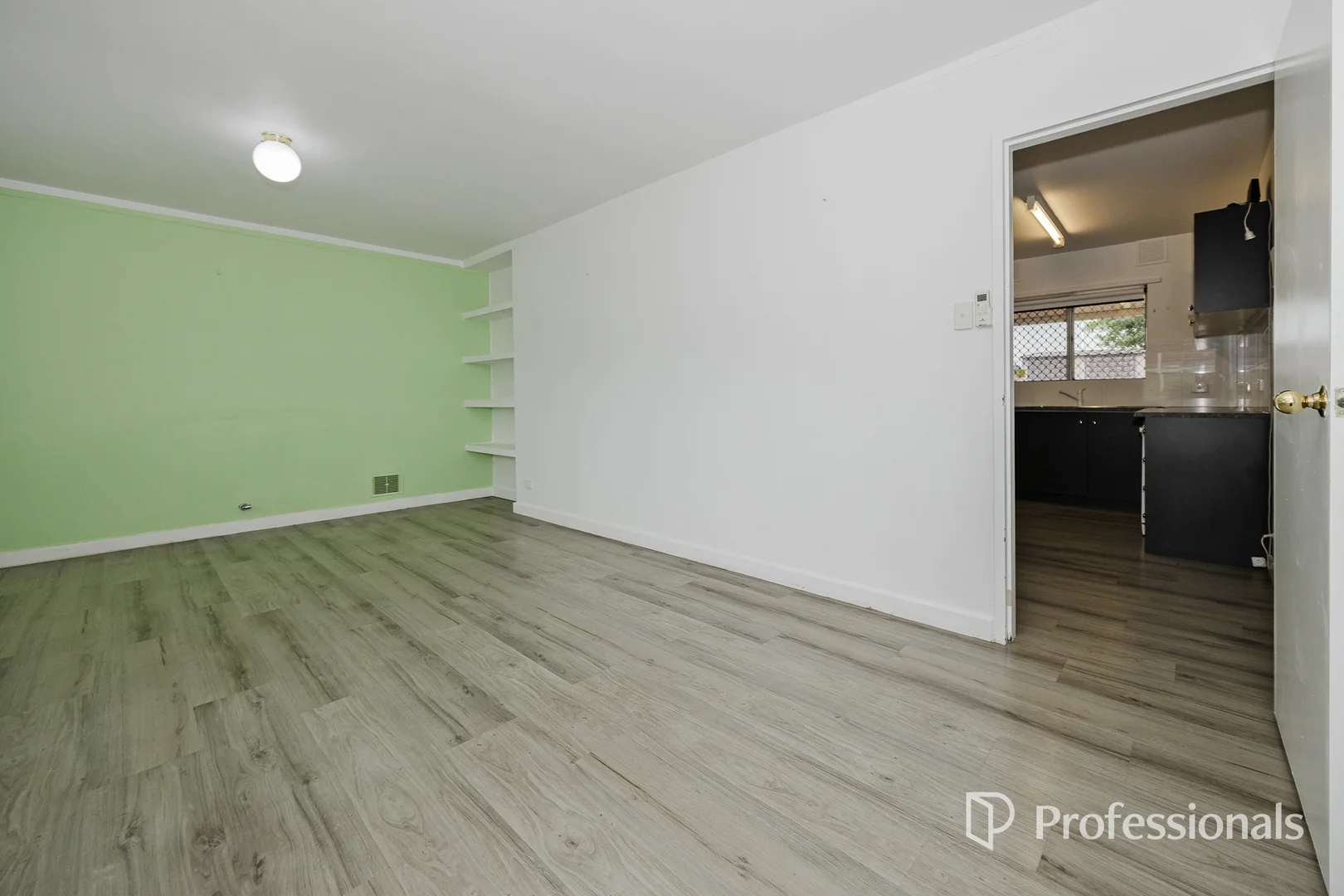 Additional image 4 of 24E Casserley Avenue, Girrawheen WA 6064